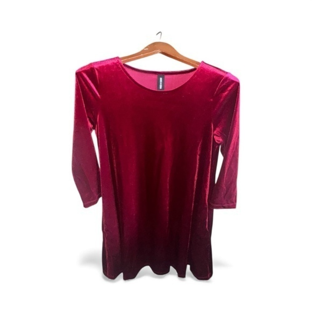 Agnes & Dora Women’s Size Medium Rich Red Long Sleeve Velvet Dress with Pockets